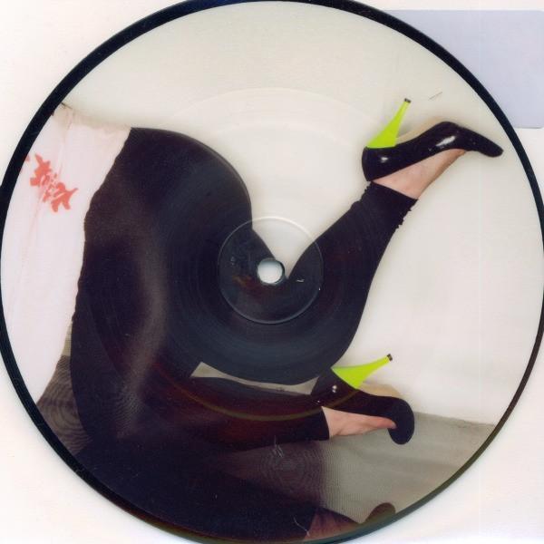 The Gossip - Listen Up!